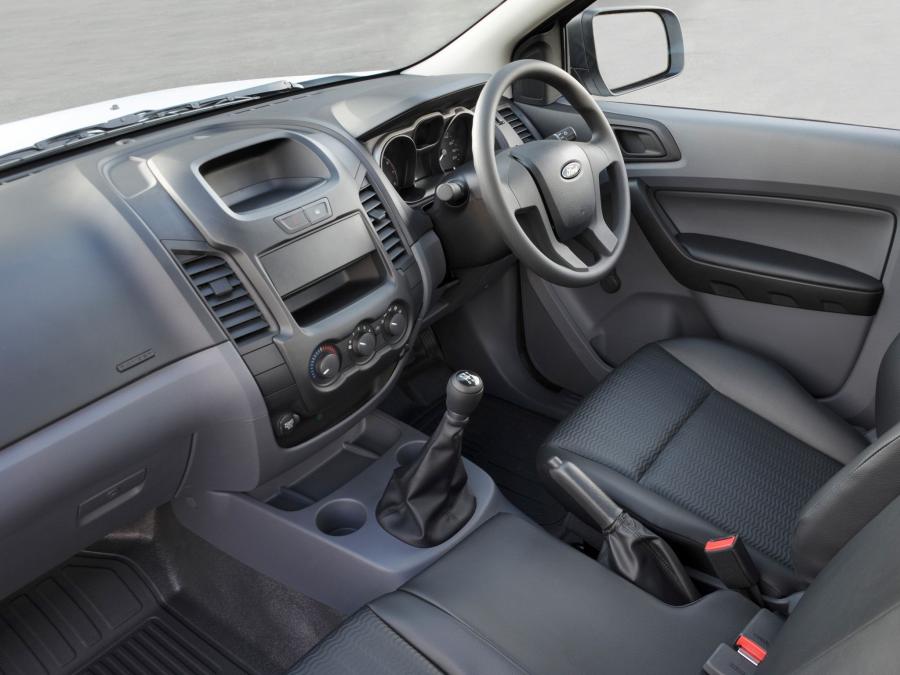  Ford Ranger Single Cab 2012 года  (ZA) (фото 3 из 8)